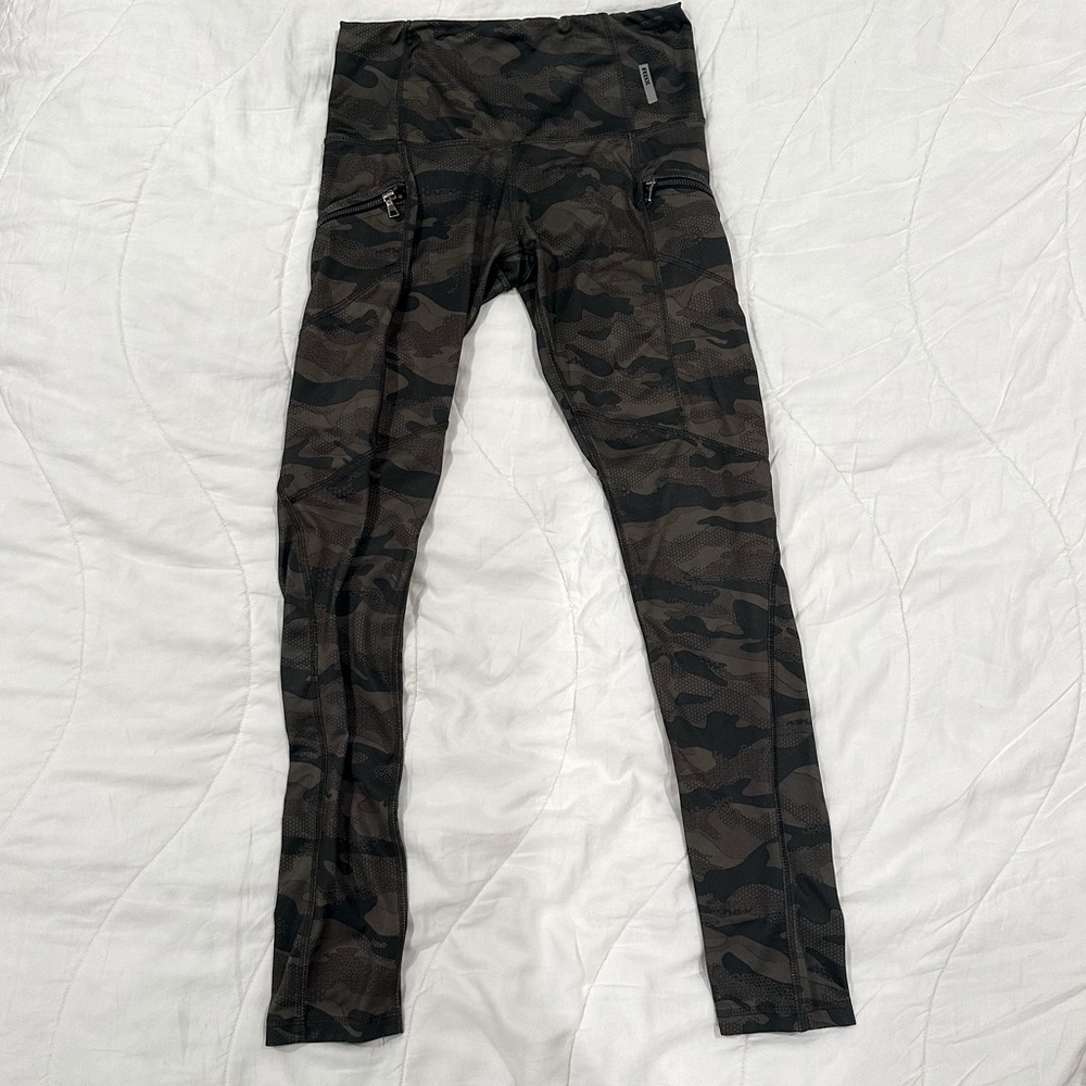 RBX camo print zipper pocket athletic leggings S